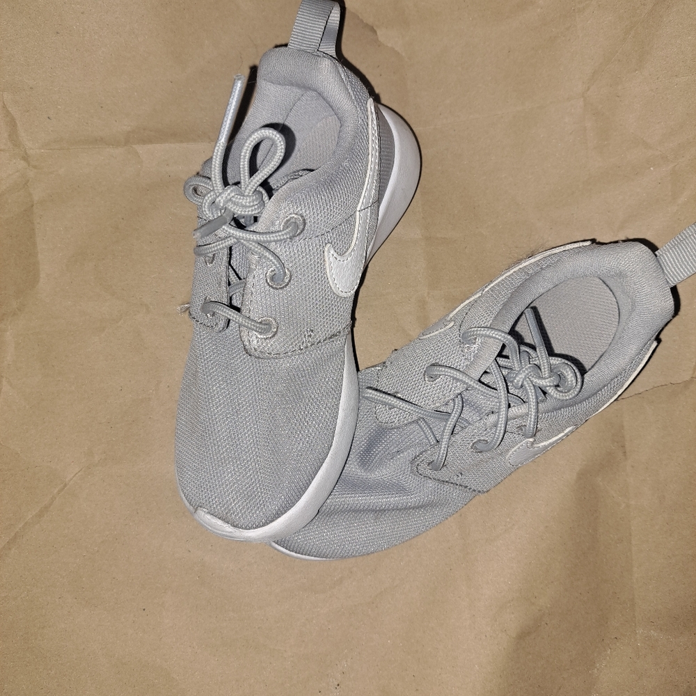 Nike shoes